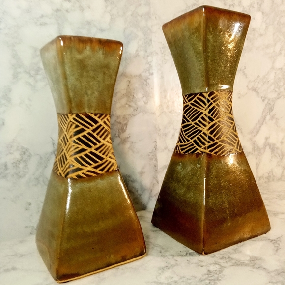 (1 Set) Large Stylish Green Ceramic Candle Holders with Engraved Tribal Pattern - Picture 1 of 2